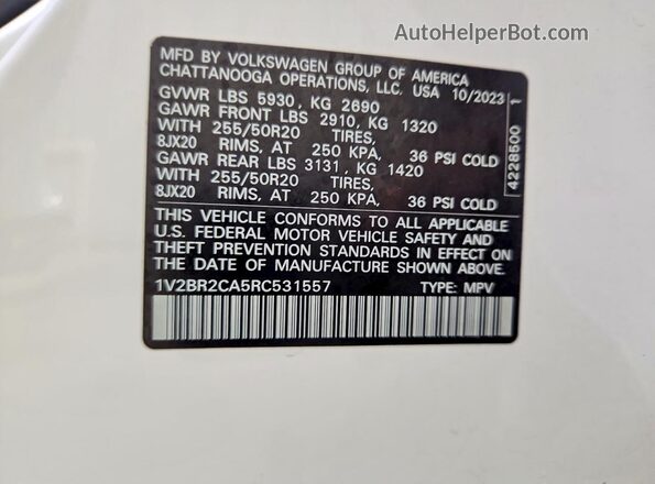 1V2BR2CA5RC531557 2024 VOLKSWAGEN ATLAS White 360 interior view
