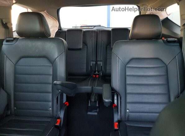 1V2BR2CA8RC502327 2024 VOLKSWAGEN ATLAS Black Հետևի նստատեղերի տեսք