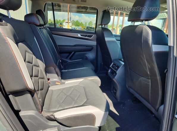 1V2CR2CA2SC506528 2025 VOLKSWAGEN ATLAS Зеленый 