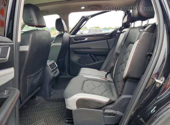 1V2CR2CA4RC586375 2024 VOLKSWAGEN ATLAS Черный 