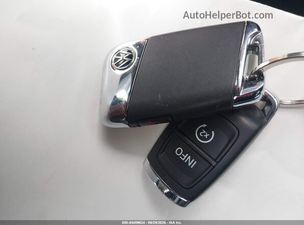 1V2DC2CA1PC223695 2023 VOLKSWAGEN ATLAS Black Widok deski rozdzielczej