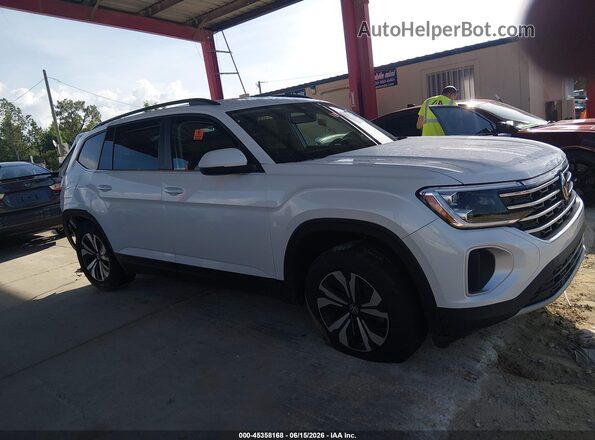 1V2DN2CA4TC506385 2026 VOLKSWAGEN ATLAS White Widok wnętrza z tyłu