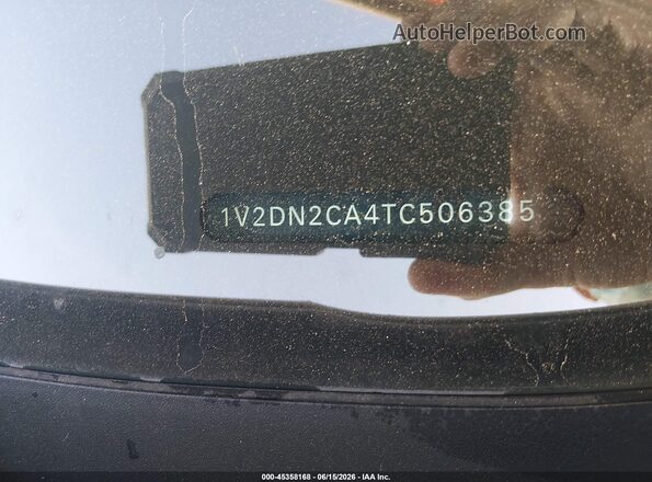 1V2DN2CA4TC506385 2026 VOLKSWAGEN ATLAS White Widok komory silnika