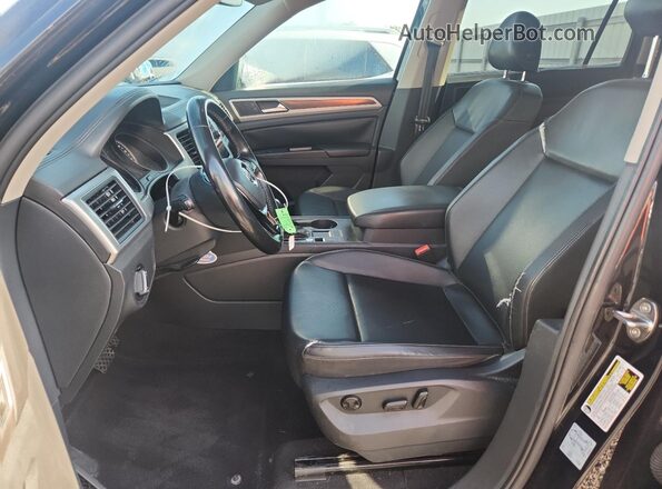 1V2DP2CA6JC597392 2018 VOLKSWAGEN ATLAS Black 