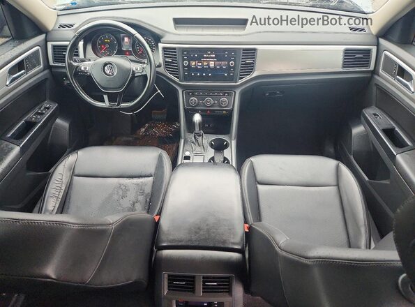 1V2DP2CA7KC620695 2019 VOLKSWAGEN ATLAS Gray Vista del salpicadero