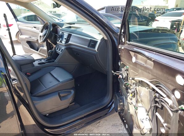 1V2DP2CA9NC550220 2022 VOLKSWAGEN ATLAS Black Widok wnętrza z przodu