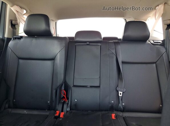 1V2DR2CA4KC547943 2019 VOLKSWAGEN ATLAS Silver Հետևի նստատեղերի տեսք