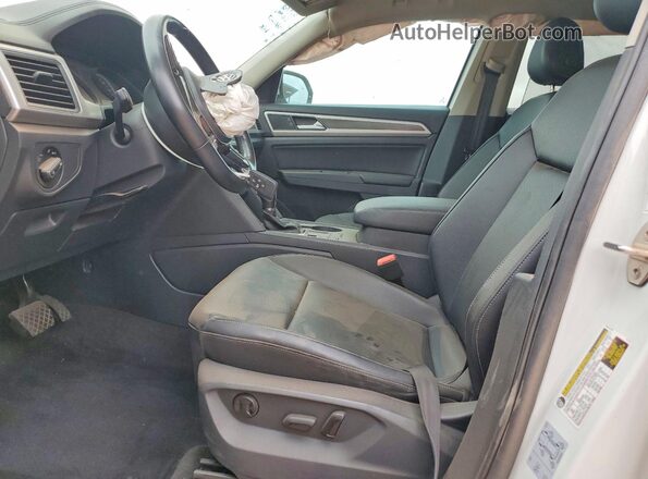 1V2DR2CA5JC560067 2018 VOLKSWAGEN ATLAS White 