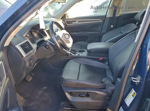 1V2DR2CA7KC506092 2019 VOLKSWAGEN ATLAS Blue Front interior view