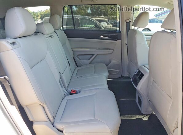 1V2DR2CAXKC610169 2019 VOLKSWAGEN ATLAS White 