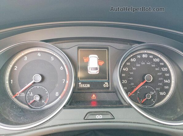 1V2ER2CA4JC508255 2018 VOLKSWAGEN ATLAS White 