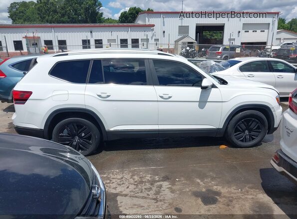 1V2ER2CA4KC581465 2019 VOLKSWAGEN ATLAS White Vista interior trasera