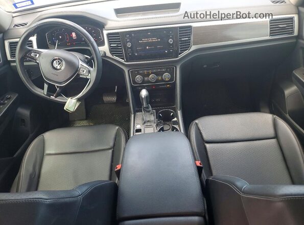 1V2ER2CA7KC600669 2019 VOLKSWAGEN ATLAS Серебряный Вид панели приборов