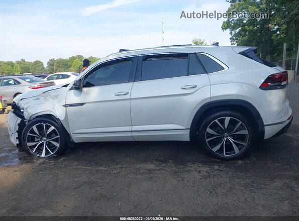 1V2FE2CA0RC232250 2024 VOLKSWAGEN ATLAS White Vista interior trasera