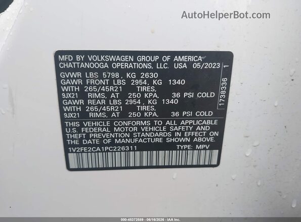 1V2FE2CA1PC226311 2023 VOLKSWAGEN ATLAS Белый Вид подкапотного пространства