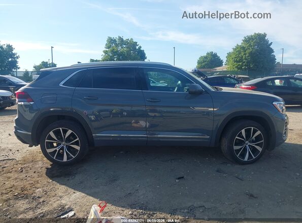1V2FE2CA3RC255456 2024 VOLKSWAGEN ATLAS Gray Rear interior view