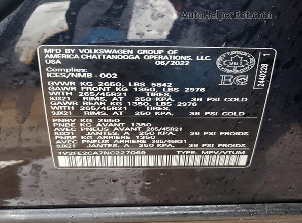 1V2FE2CA7NC227069 2022 VOLKSWAGEN ATLAS Black 