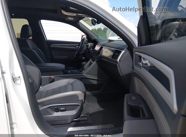 1V2FE2CA7PC207827 2023 VOLKSWAGEN ATLAS White Вид салону спереду