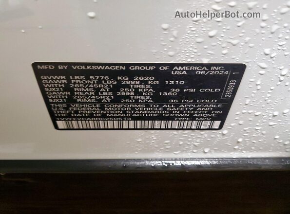 1V2FE2CA8RC250513 2024 VOLKSWAGEN ATLAS White 
