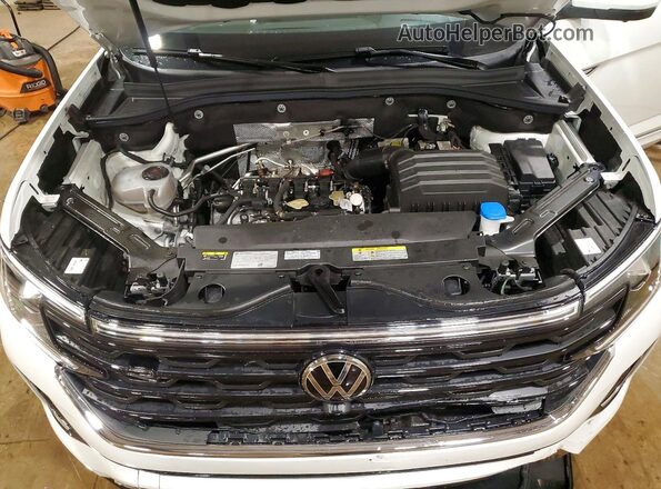 1V2FE2CA8RC250513 2024 VOLKSWAGEN ATLAS White 