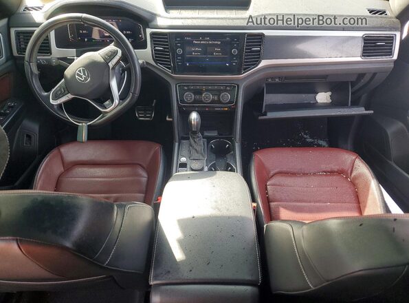 1V2FE2CA9MC206058 2021 VOLKSWAGEN ATLAS Серый Вид панели приборов