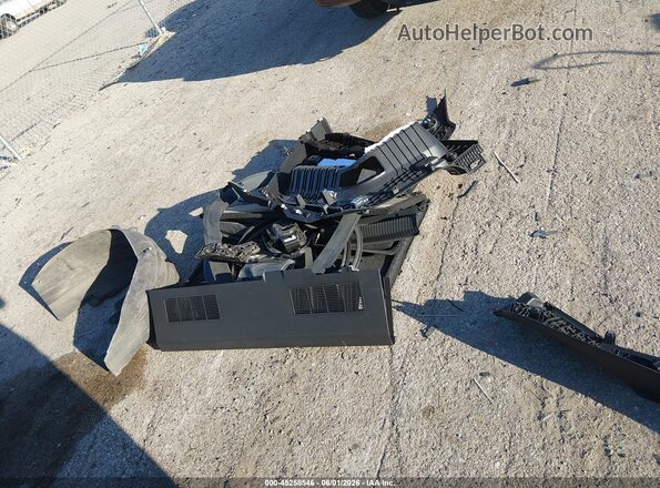 1V2FE2CA9SC212164 2025 VOLKSWAGEN ATLAS Silver Սարքավորումների վահանակի տեսք