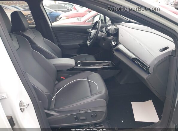 1V2FMPE81PC012476 2023 VOLKSWAGEN ID.4 Белый Вид салона спереди