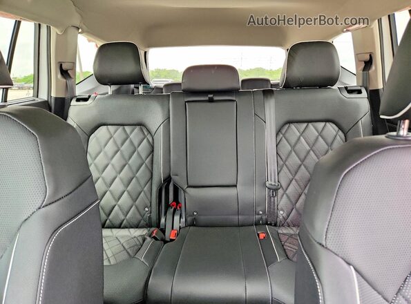 1V2FN2CA1TC513593 2026 VOLKSWAGEN ATLAS White Rear seats view