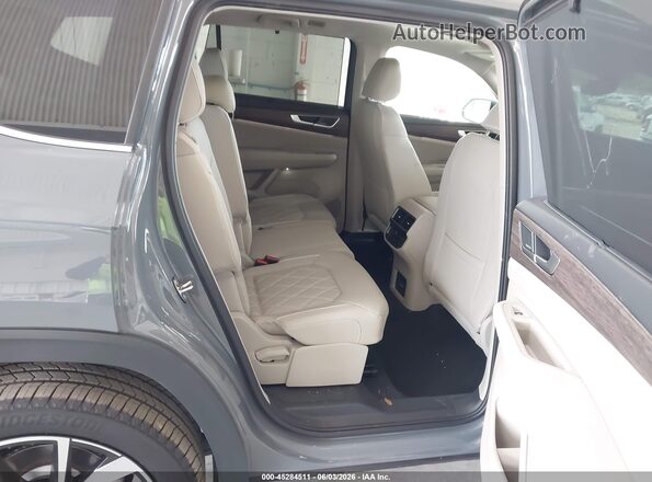 1V2FN2CA6TC525710 2026 VOLKSWAGEN ATLAS Gray Vista de la etiqueta del VIN