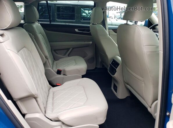 1V2FR2CA7SC540767 2025 VOLKSWAGEN ATLAS Blue Rear interior view