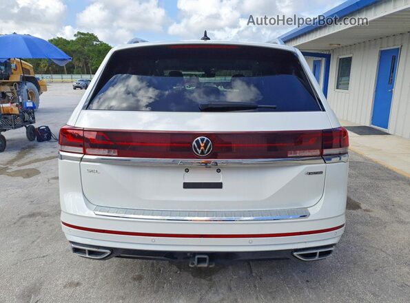 1V2FR2CA9RC530770 2024 VOLKSWAGEN ATLAS White Rear view