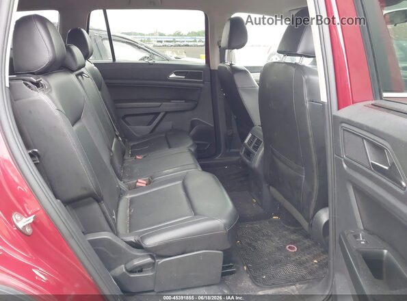 1V2GR2CA0JC533078 2018 VOLKSWAGEN ATLAS Red Widok naklejki z numerem VIN