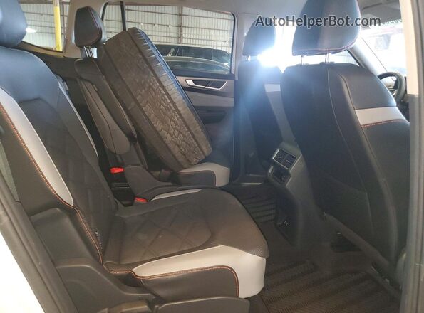 1V2GR2CA6RC591031 2024 VOLKSWAGEN ATLAS White 