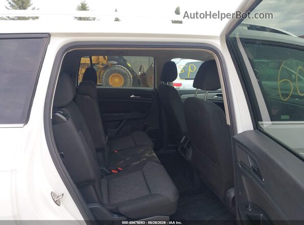 1V2GR2CA8JC531367 2018 VOLKSWAGEN ATLAS White Widok naklejki z numerem VIN