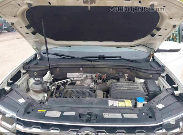 1V2GR2CA8JC531367 2018 VOLKSWAGEN ATLAS White Widok z tyłu