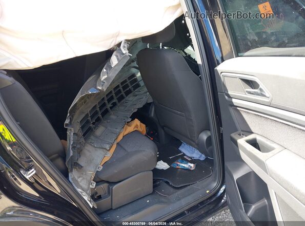 1V2GR2CAXJC542726 2018 VOLKSWAGEN ATLAS Black Widok naklejki z numerem VIN