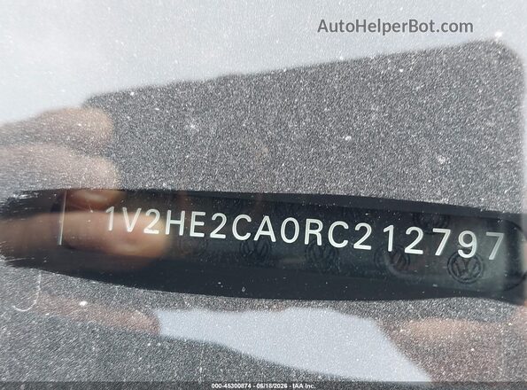 1V2HE2CA0RC212797 2024 VOLKSWAGEN ATLAS Light Blue Вид подкапотного пространства