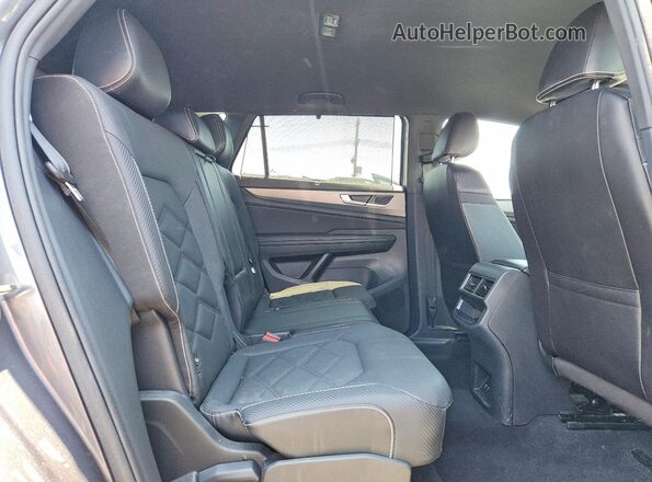 1V2HE2CA2RC236146 2024 VOLKSWAGEN ATLAS Серый 
