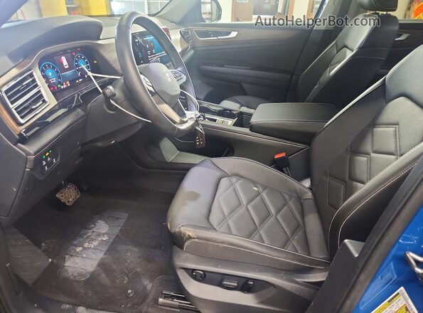 1V2HN2CA0TC553544 2026 VOLKSWAGEN ATLAS Синий Вид салона спереди