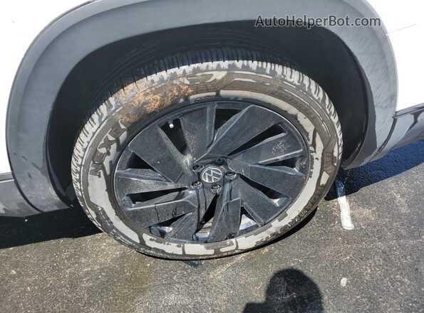 1V2HN2CA8TC523689 2026 VOLKSWAGEN ATLAS White 