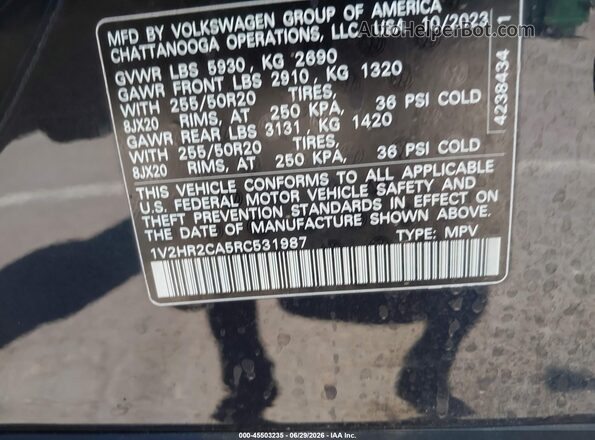 1V2HR2CA5RC531987 2024 VOLKSWAGEN ATLAS Black Vista del compartimento del motor
