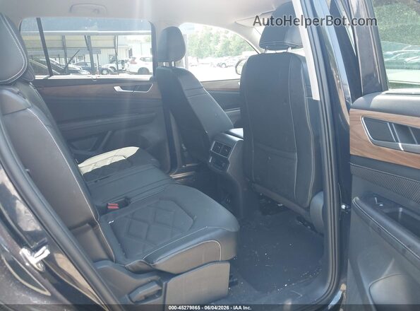 1V2HR2CA6RC608785 2024 VOLKSWAGEN ATLAS Black Widok naklejki z numerem VIN