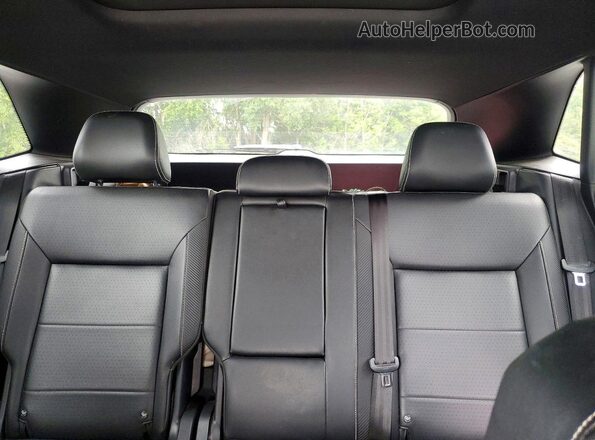 1V2JC2CA1NC224359 2022 VOLKSWAGEN ATLAS White Widok tylnych siedzeń