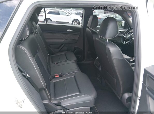 1V2JC2CA4PC222169 2023 VOLKSWAGEN ATLAS White Vista de la etiqueta del VIN
