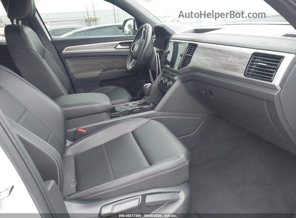 1V2JE2CA1PC202052 2023 VOLKSWAGEN ATLAS White Widok wnętrza z przodu