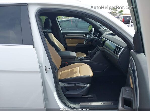 1V2KE2CA9PC215250 2023 VOLKSWAGEN ATLAS White Vista interior delantera