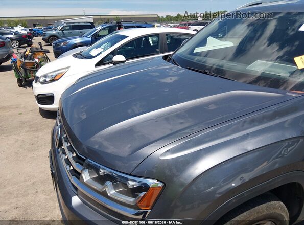 1V2KR2CA1JC532015 2018 VOLKSWAGEN ATLAS Gray Vista frontal