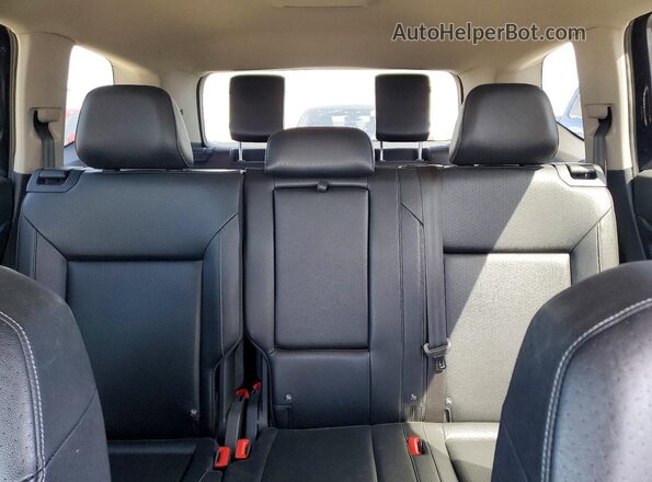 1V2KR2CA3JC505057 2018 VOLKSWAGEN ATLAS Black Rear seats view