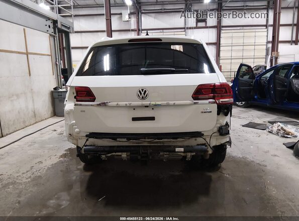 1V2KR2CA5JC586403 2018 VOLKSWAGEN ATLAS White Vista frontal