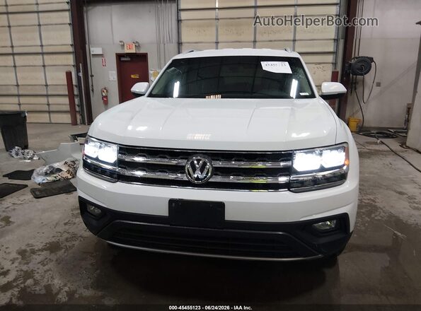 1V2KR2CA5JC586403 2018 VOLKSWAGEN ATLAS White Vista interior trasera